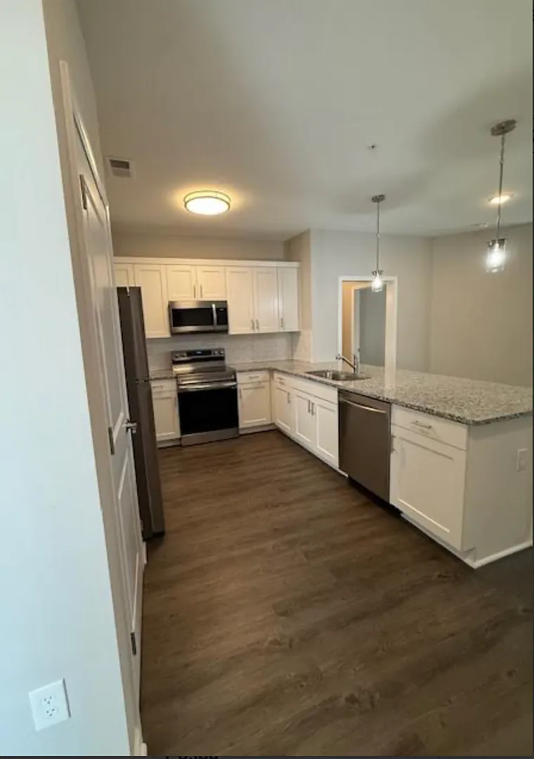 Special Offer! Submit your application before August 31, while supplies last for a rental rate of... — Photo 2