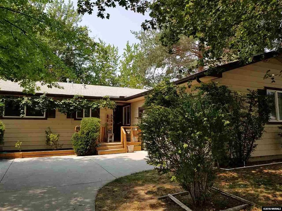 1st image of 3275 Vickie Ln