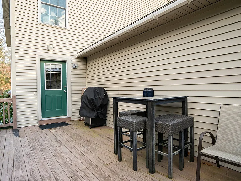 25 Deer Hill Ave — Photo 13