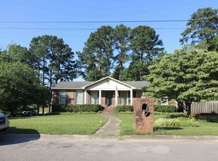 1921 Dix Cir, Birmingham, AL 35235