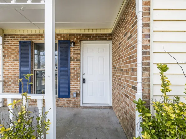 1809 Daisy Ct, Murfreesboro, TN 37128