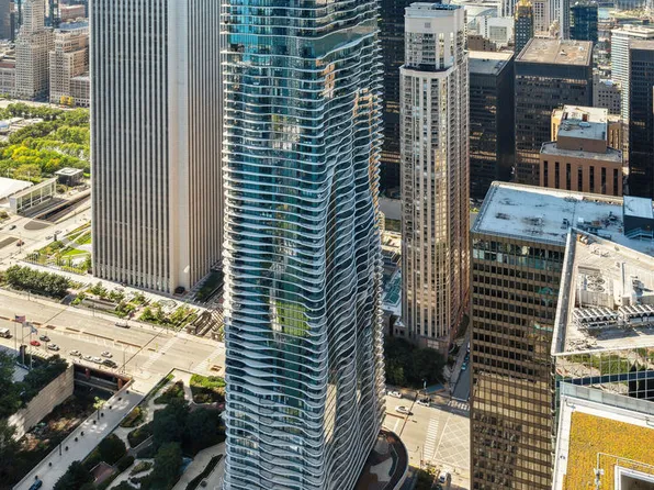 225 N Columbus Dr Unit 5506, Chicago, IL 60601