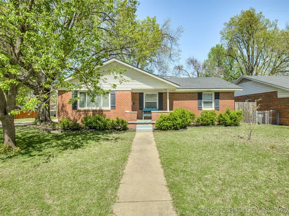 1605 E 54th Pl, Tulsa, OK 74105