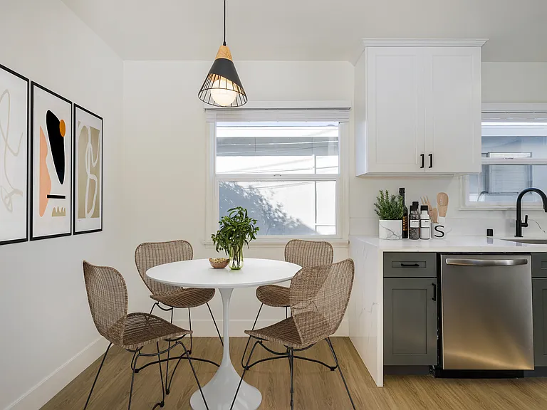 2023 Mathews Ave #A — Photo 3