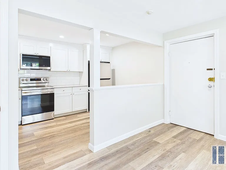1395 Furnace Brook Pkwy — Photo 4
