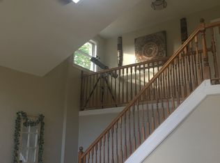 15 Hungaria Rd, Berkeley Springs, WV 25411