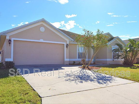 2nd image of 6835 Hunters Crossing Blvd