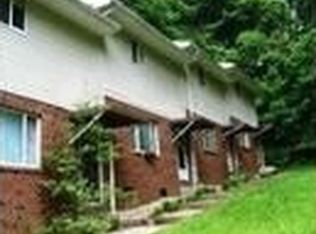 808C Overbrook Rd, Charleston, WV 25314