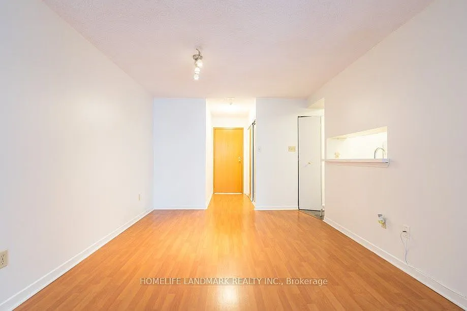 44 Saint Joseph St — Photo 2