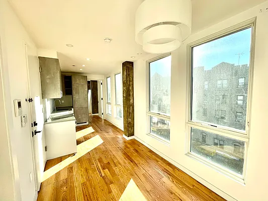 Rented by Pear NYC LLC | media 50