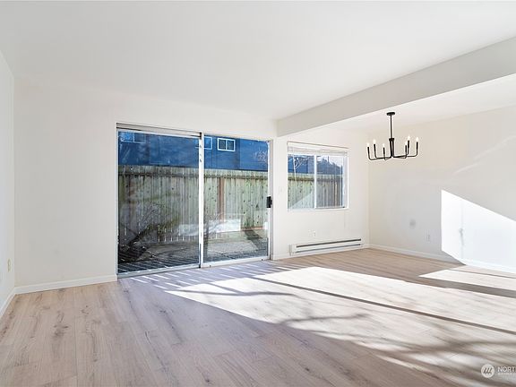 5th image of 12245 SE 56 Street #306