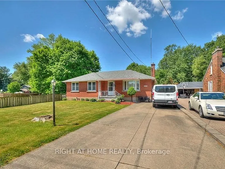 6357 Dorchester Rd — Photo 3