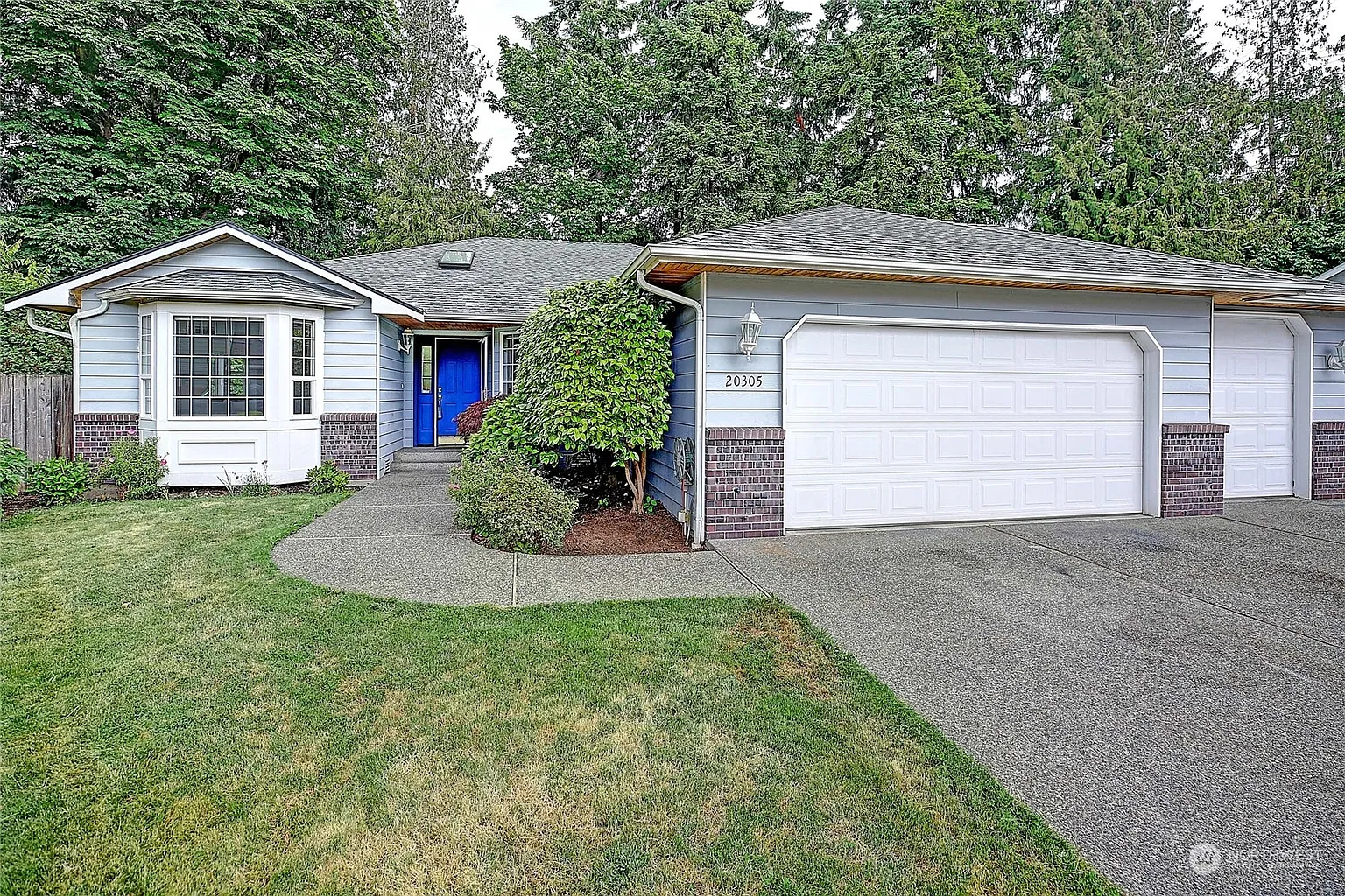 20305 48th Avenue NE photo 1