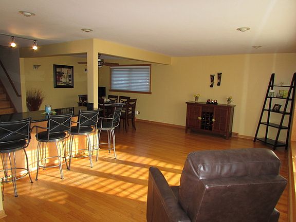 2nd image of 11443 S Avenue J