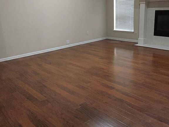 5th image of 14819 Robinson St #14819