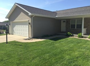 404 E Four H Rd #A, Eureka, IL 61530