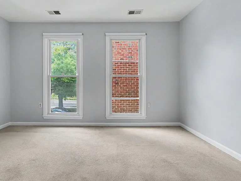 1106 Arcola Ave — Photo 45