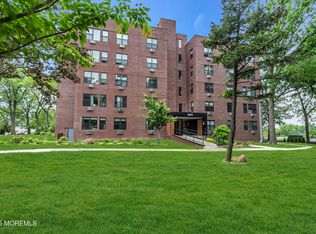 3011 Edwin Ave APT 4J, Fort Lee, NJ 07024