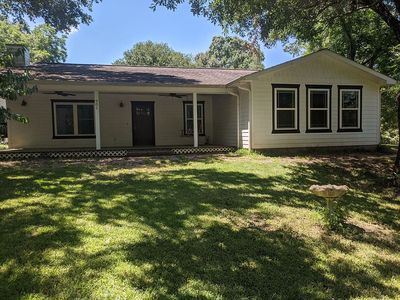 901 College St, Montgomery, TX, 77356
