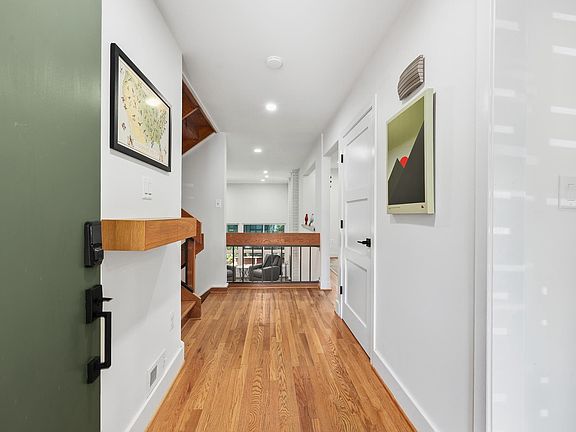 3rd image of 11766 Indian Ridge Rd