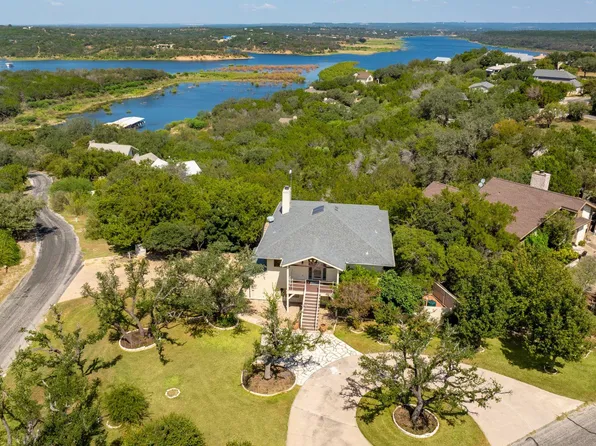 313 Kendall Rd, Spicewood, TX 78669