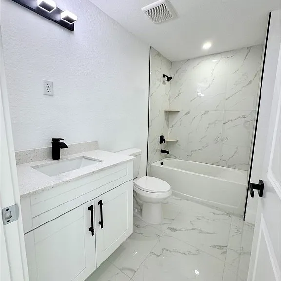 670 Chemstrand St E — Photo 10
