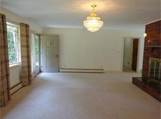 82 Lisa Ln, North Andover, MA 01845