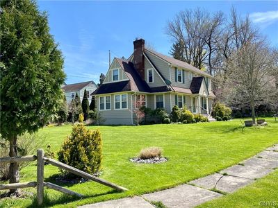 301 Deforest Rd, Syracuse, NY, 13214