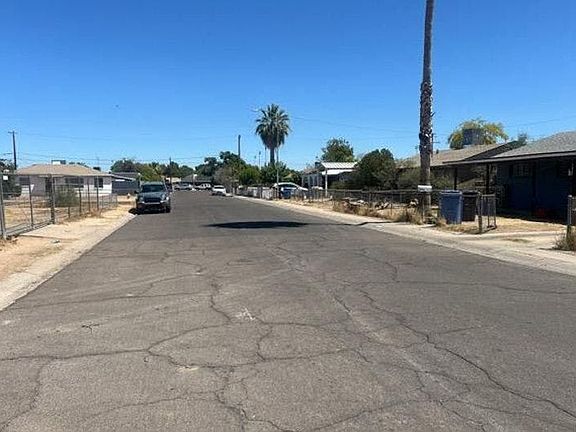4th image of 5625 S 19th Pl