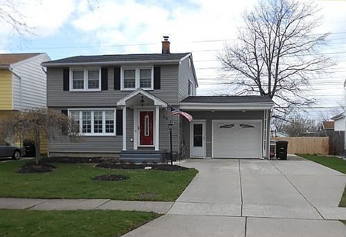 1st image of 64 Lorelee Dr