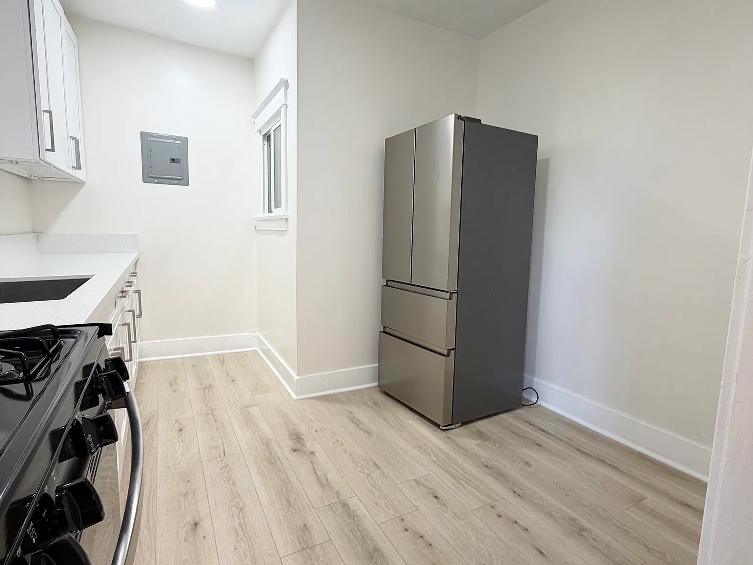 Studio, $1,325 — Photo 2