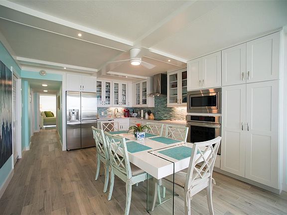 DINING RM AREA SHOWING KITCH