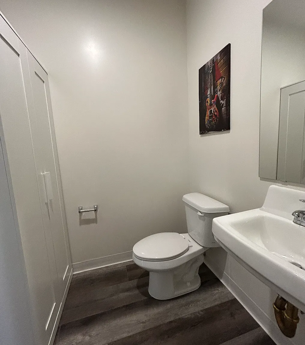 1 bed, $2,280 — Photo 4