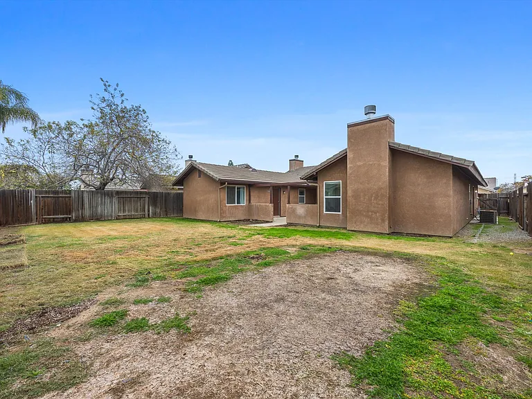 11610 Invidia Ct — Photo 46