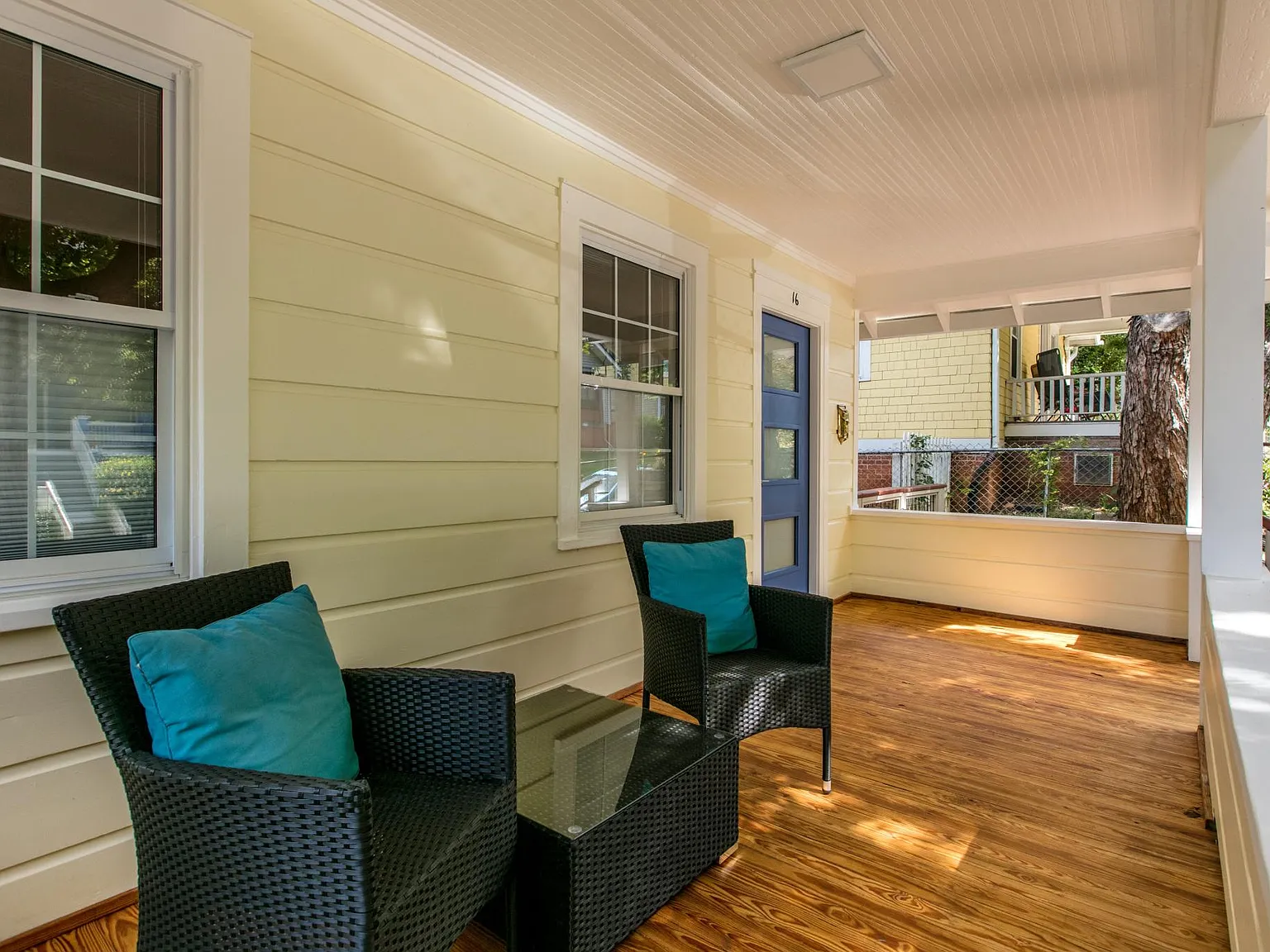 16 Monroe Pl — Photo 2