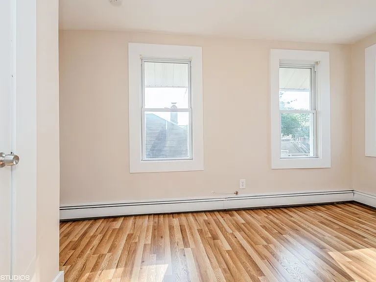 118 Joline Ave #2 — Photo 13