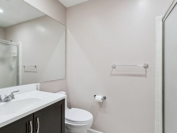 4th image of 5704 E Aire Libre Ave Unit 1123