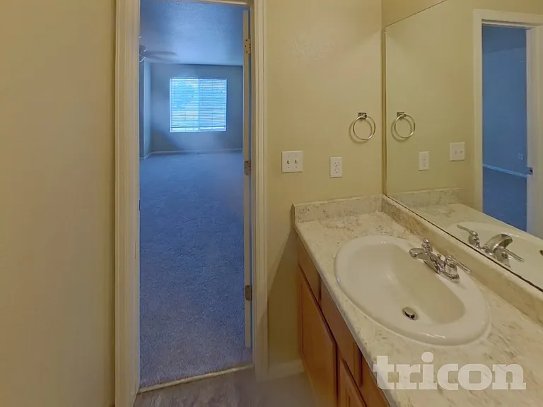 2528 Gilpin Ave — Photo 8