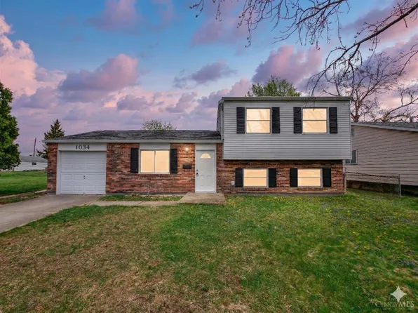 1034 W Kemper Rd, Cincinnati, OH 45240