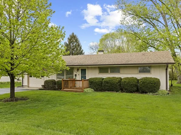 715 Elm St, Sandwich, IL 60548