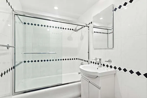 Rented by Compass | media 8