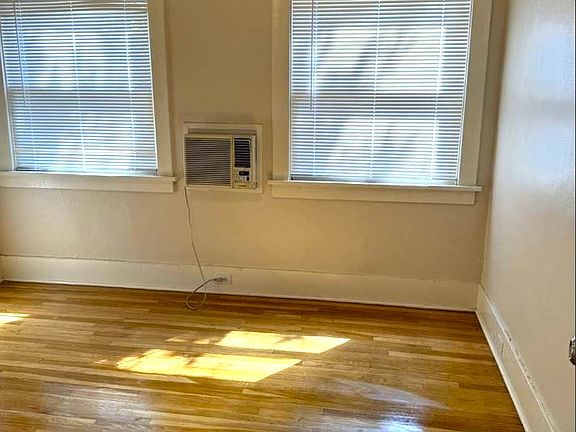 2nd image of 58 N Parkwood Ave