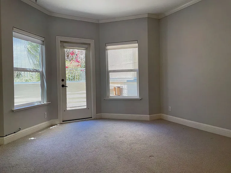 1115 Divisadero St #1 — Photo 19