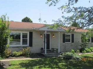 4 Melinda Dr, York, PA 17408