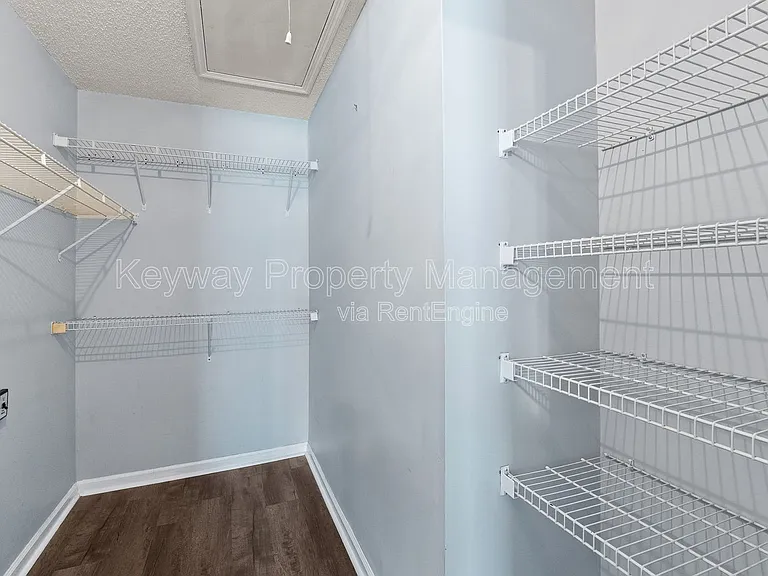 410 Tracewood Pl — Photo 10