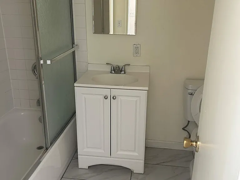 679 S Freeway Dr #2 — Photo 1