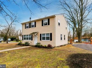 209 Coral Ave, Mount Laurel, NJ 08054