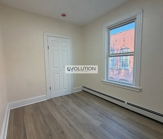 906 Park St #3E — Photo 11