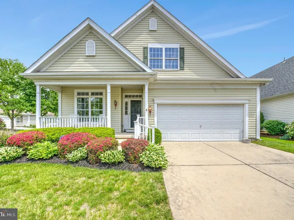 17 McCay Way, Delanco, NJ 08075