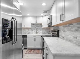 River Shores Condo, Oakland Park, FL 33334